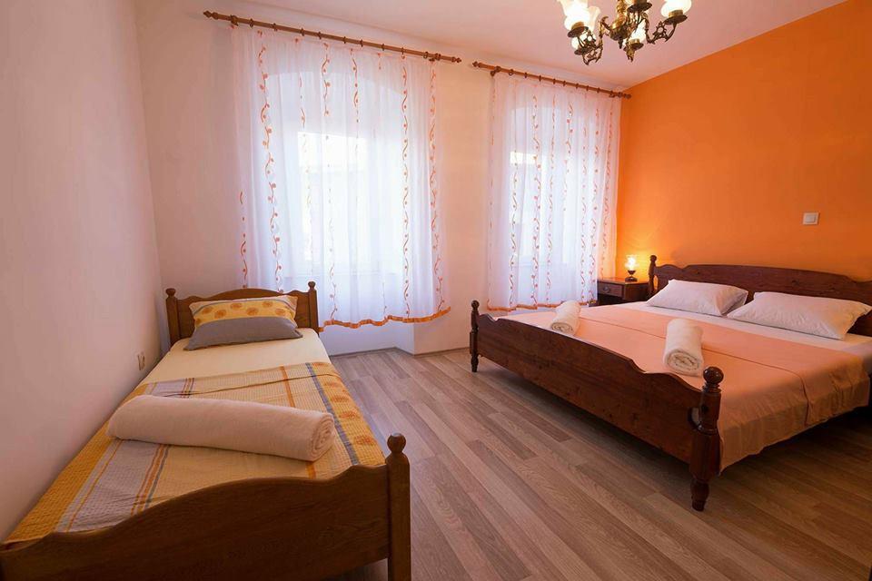 Apartmani Pod Nehajem Senj  Extérieur photo