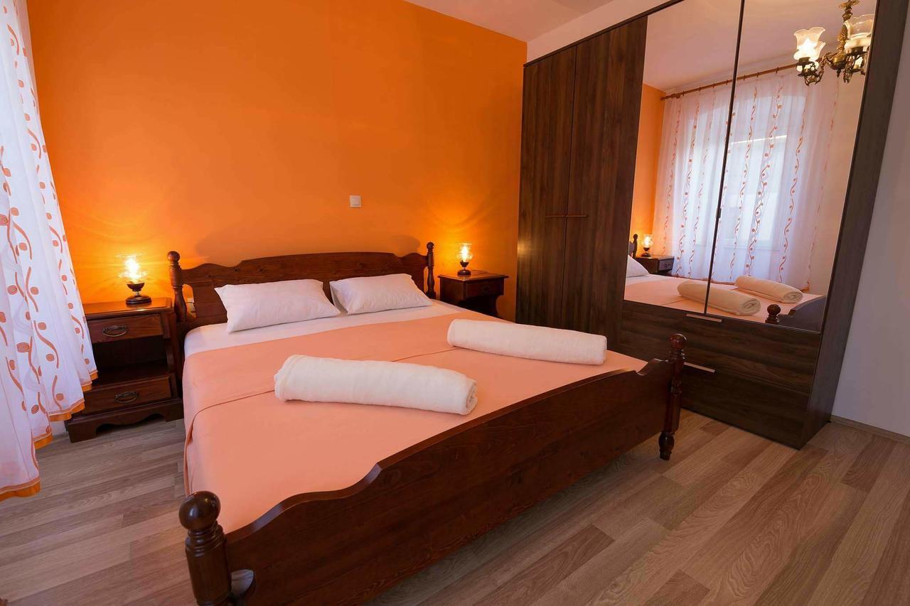 Apartmani Pod Nehajem Senj  Extérieur photo